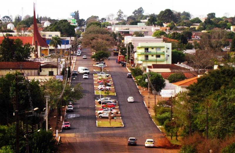 Roncador Celebra 63º Aniversário com Festividades na Praça Moyses Lupion